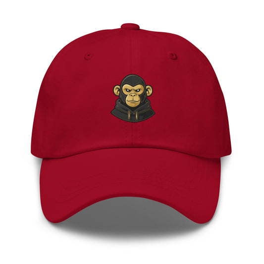 Casquette rouge Fast Mood Monkey avec un logo de singe en bleu, un accessoire streetwear idéal pour exprimer une vibe décontractée et originale."